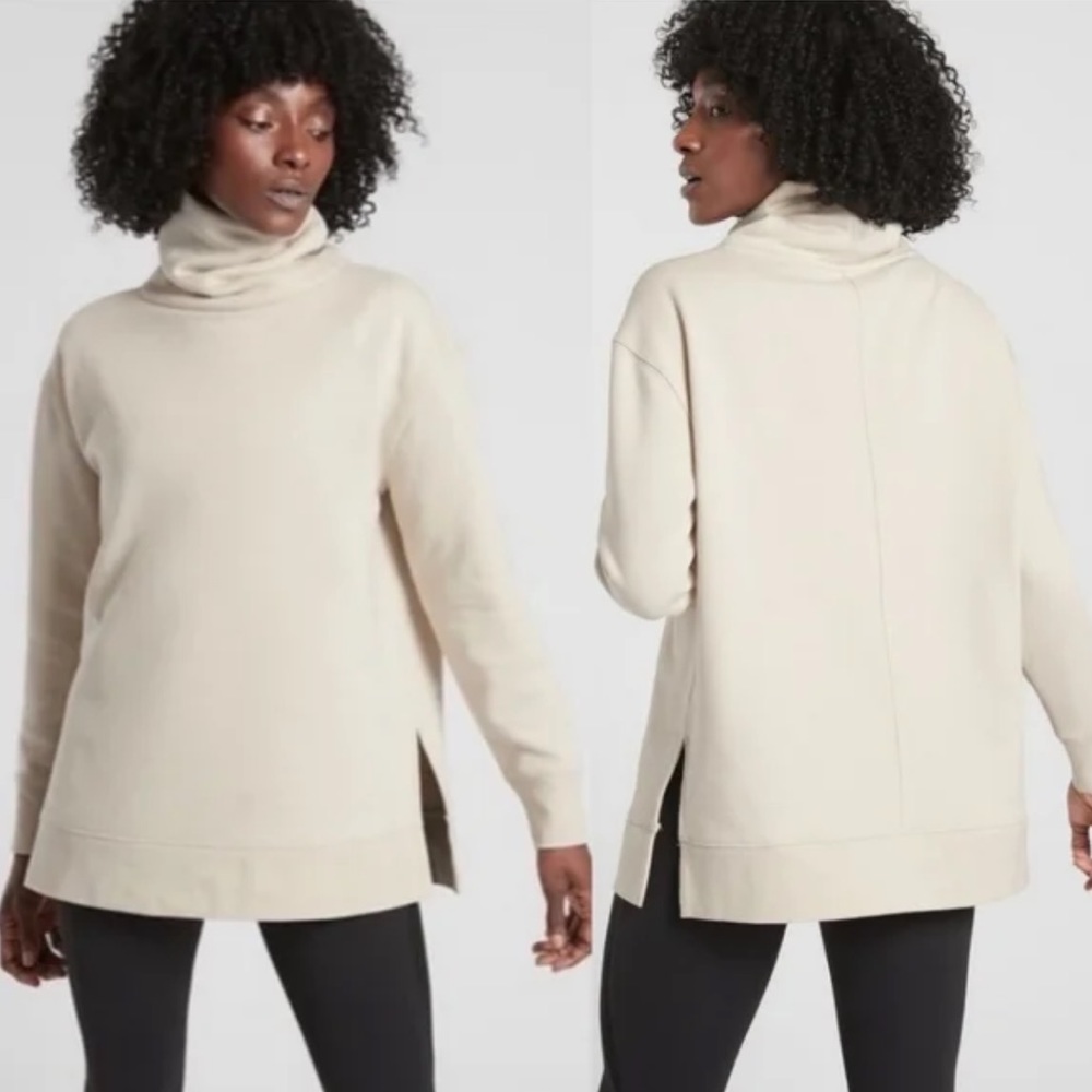 Athleta 24/7 Funnel Neck Pullover Sweater Cream Size Small